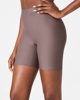 SPANXsupersmoothâ„¢ Essential Mid-Thigh Short | Smoke